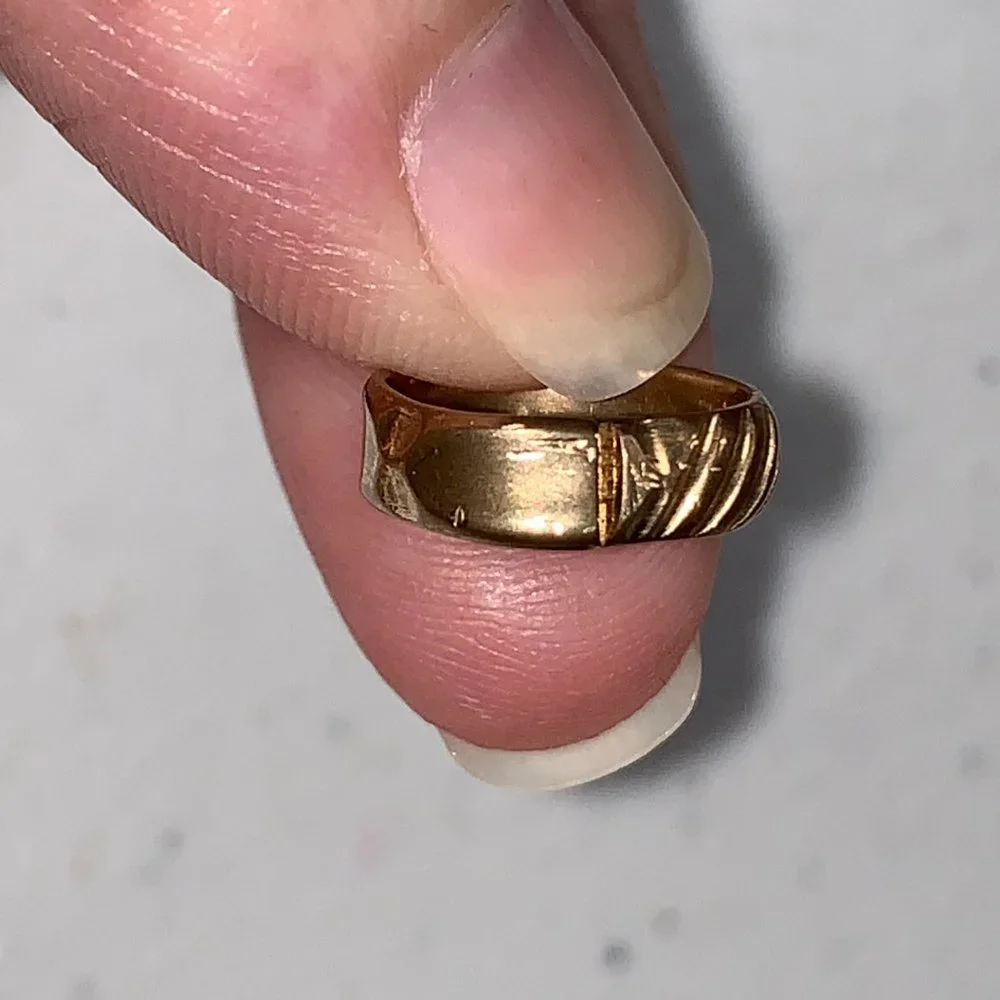 1/2 3.73mm Gold Filled Half Twist Band Ring